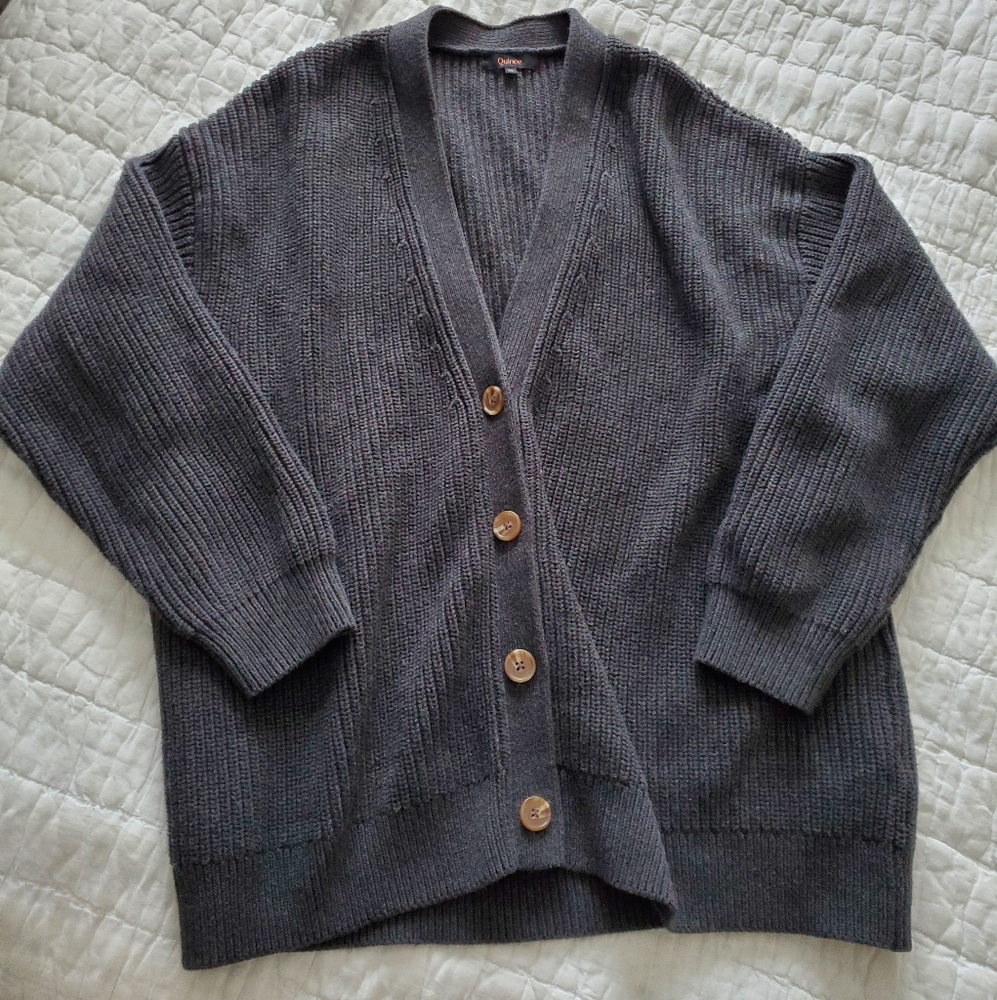 Quince 100% Organic Cotton Charcoal Gray Boyfriend Cardigan Sweater